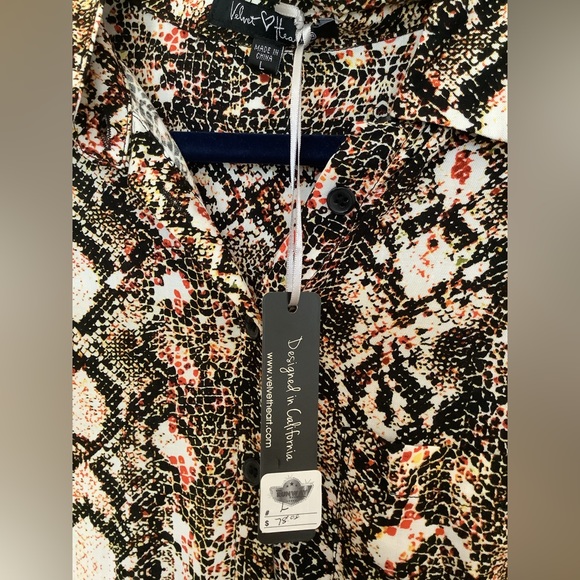 NWT Velvet Heart Snakeskin Button Down — SZ Large - Picture 6 of 12